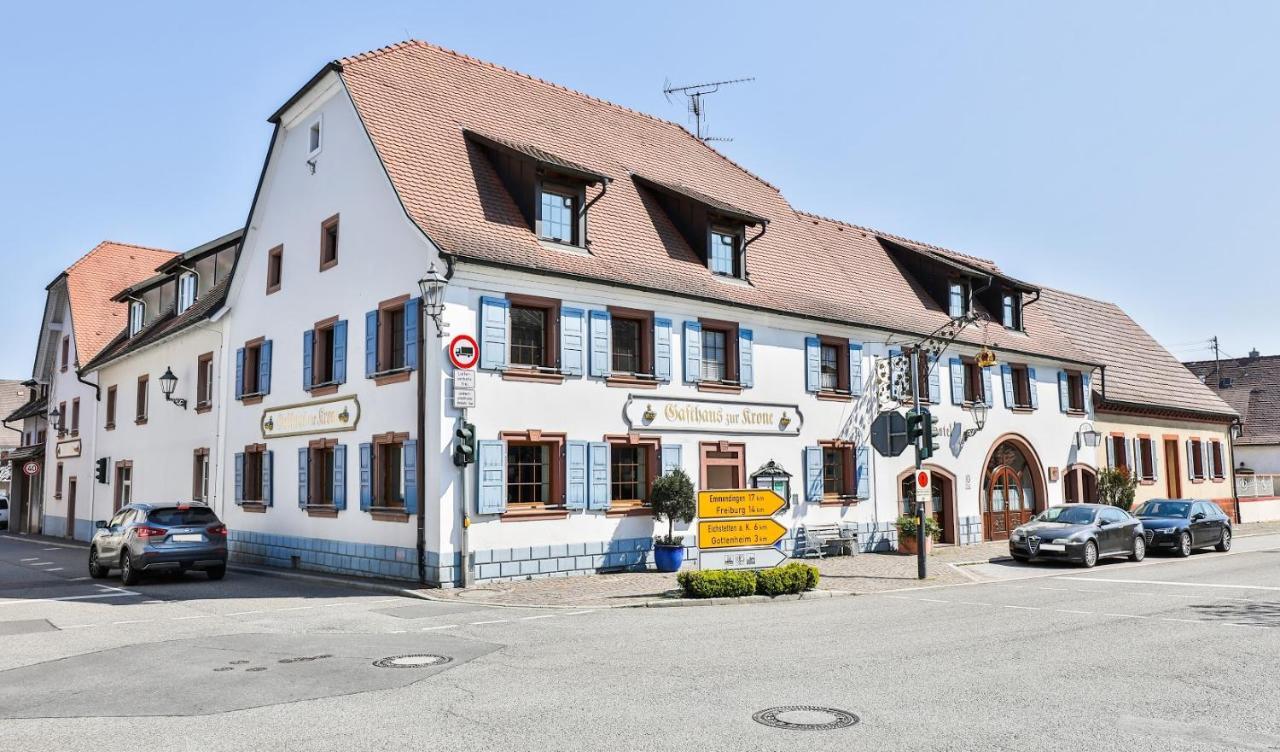 Hotel-Gasthaus "Krone" Boetzingen Exterior photo